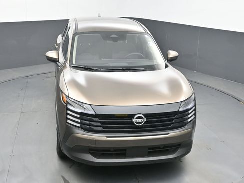 Certified 2025 Nissan Kicks SV image 20