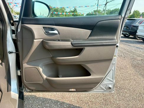 Used 2015 Honda Odyssey EX image 14