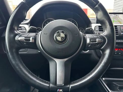 Used 2015 BMW 335i xDrive Sedan w/ Premium Package image 12