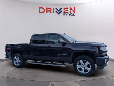 Used 2016 Chevrolet Silverado 1500 LT w/ All Star Edition AWD/4WD image 6