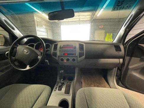 Used 2010 Toyota Tacoma 4x4 Double Cab image 30