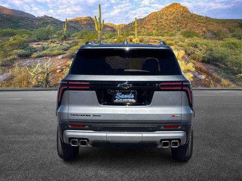 Used 2025 Chevrolet Traverse Z71 w/ LPO, Floor Liner Package image 6