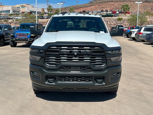 New 2026 RAM 3500 Tradesman AWD/4WD image 8