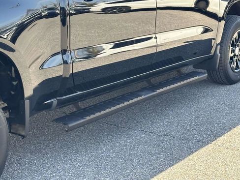 Used 2022 Chevrolet Silverado 1500 LT image 29