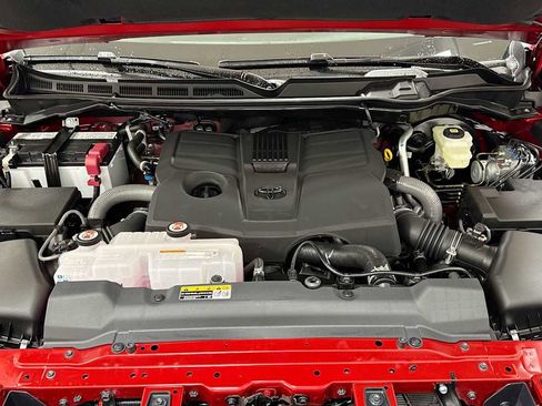 New 2025 Toyota Tundra SR5 image 30