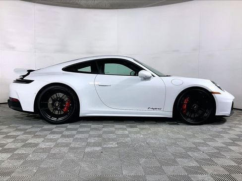 New 2026 Porsche 911 Carrera GTS RWD image 8