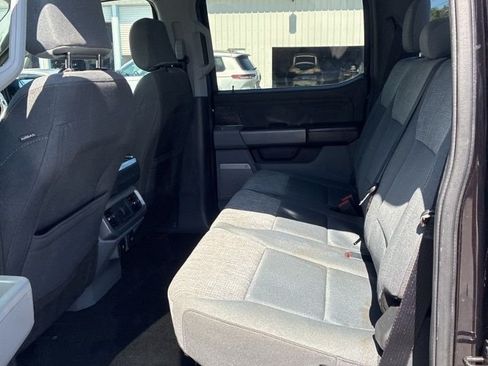 Used 2022 Ford F150 XLT w/ Equipment Group 302A High AWD/4WD image 9