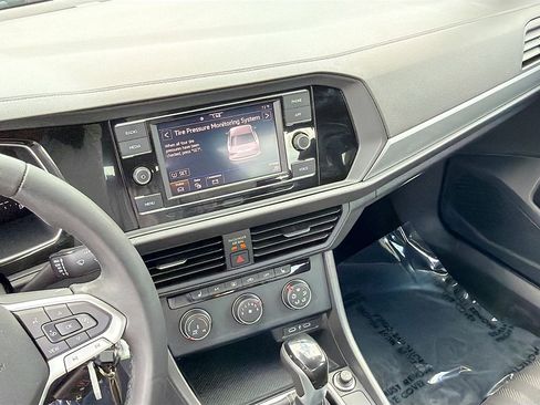 Used 2024 Volkswagen Jetta Sport FWD image 24