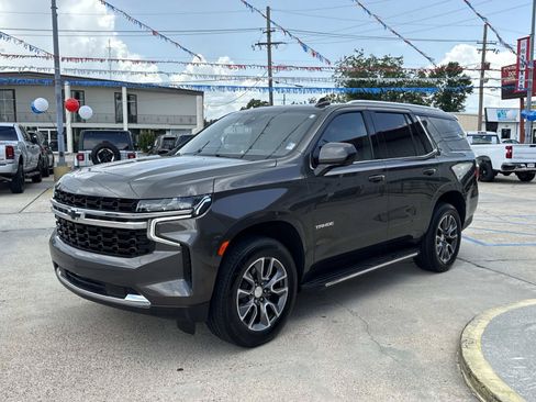 Used 2021 Chevrolet Tahoe LS RWD image 3
