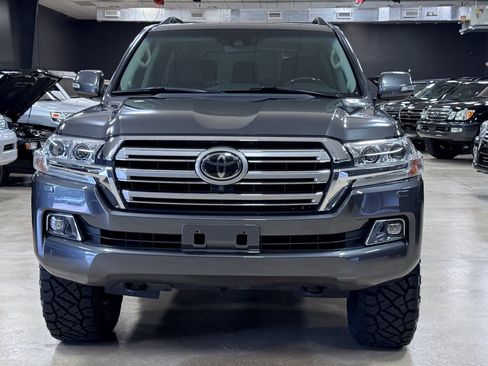 Used 2021 Toyota Land Cruiser AWD/4WD image 4
