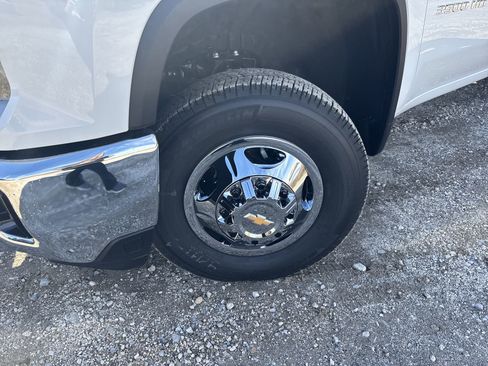 New 2026 Chevrolet Silverado 3500 LT w/ Convenience Package image 13