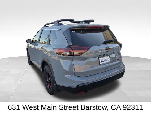 Used 2025 Nissan Rogue SV w/ Rock Creek Premium Package AWD/4WD image 8