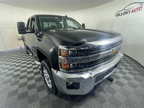 Used 2015 Chevrolet Silverado 2500 LTZ w/ LTZ Plus Package image 9