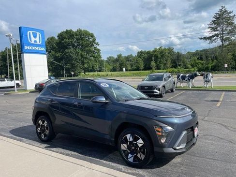 Used 2024 Hyundai Kona SEL AWD/4WD image 4
