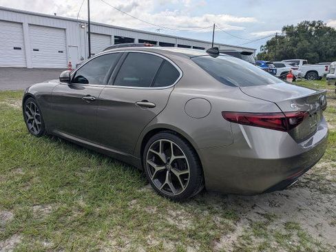 Used 2019 Alfa Romeo Giulia Ti w/ TI Performance Package RWD image 6