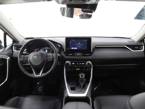 Used 2025 Toyota RAV4 XLE Premium w/ Weather Package AWD/4WD image 18