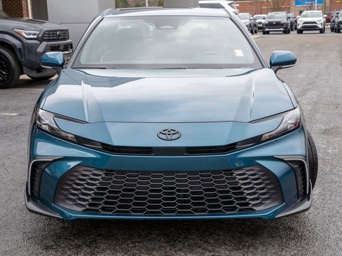 Certified 2025 Toyota Camry SE image 2