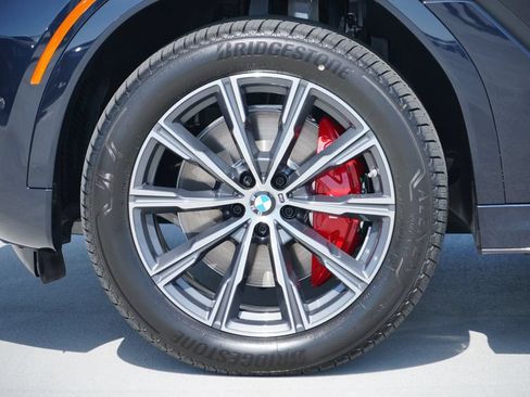 New 2027 BMW X6 xDrive40i w/ Executive Package AWD/4WD image 5