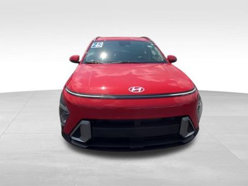 Used 2025 Hyundai Kona SEL FWD image 9