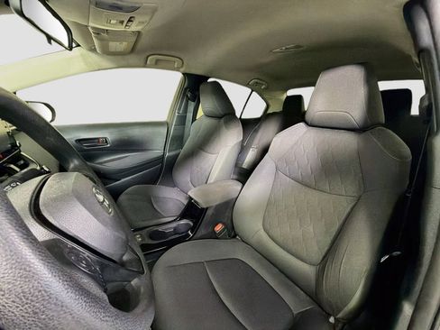 Used 2022 Toyota Corolla LE FWD image 13