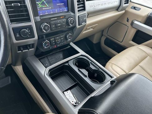 Used 2021 Ford F250 Lariat w/ Lariat Ultimate Package image 32