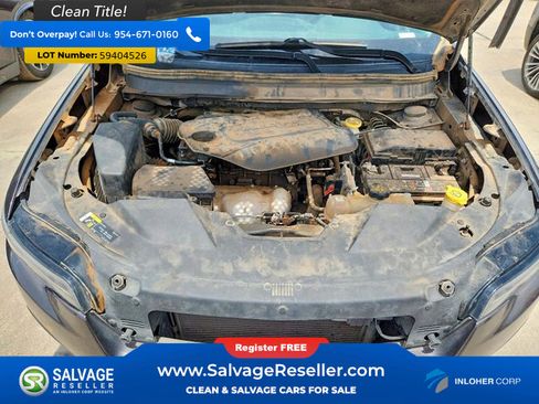 Used 2020 Jeep Cherokee Latitude Plus FWD image 16