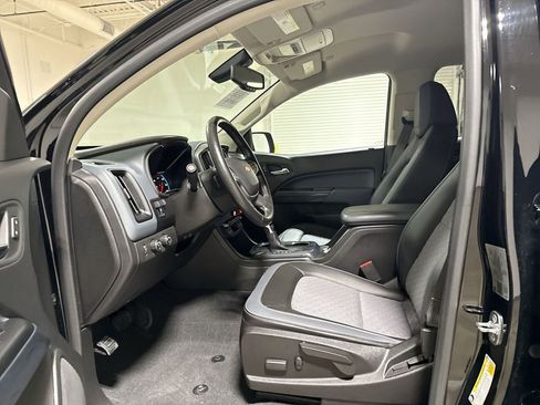 Used 2022 Chevrolet Colorado Z71 image 19