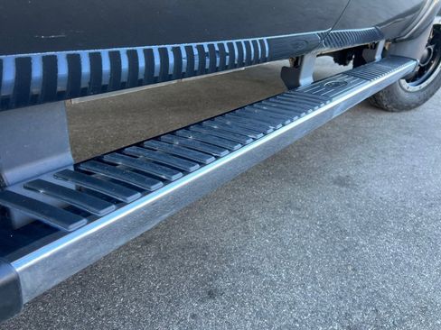 Used 2016 Ford F350 Lariat w/ Chrome Package image 33