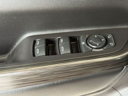 Used 2019 GMC Acadia SLT AWD/4WD image 13