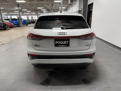 Used 2024 Audi Q4 e-tron Prestige image 5