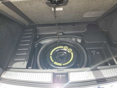Used 2015 Mercedes-Benz GLK 350 2WD image 23