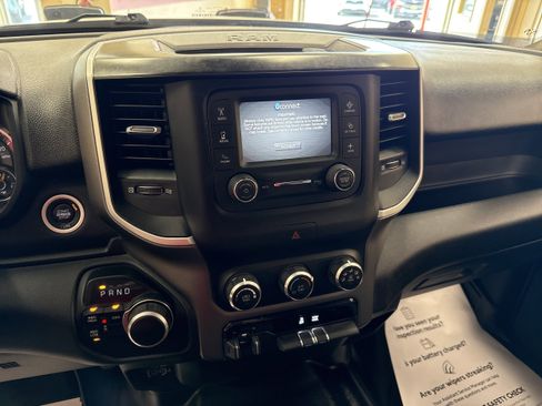 Used 2020 RAM 2500 Big Horn AWD/4WD image 26