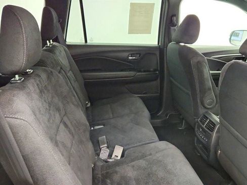 Used 2022 Honda Pilot Sport image 22