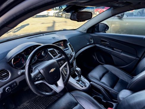 Used 2014 Chevrolet Cruze LT w/ RS Package image 15