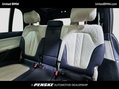 Used 2022 BMW X7 xDrive40i w/ Executive Package AWD/4WD image 12
