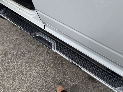 Used 2024 RAM 2500 Big Horn image 11