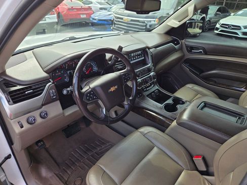 Used 2019 Chevrolet Tahoe LT AWD/4WD image 11