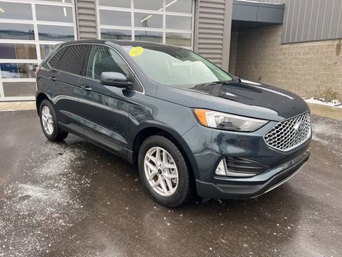 Used 2024 Ford Edge SEL w/ Convenience Package image 3