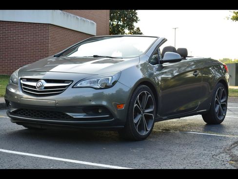 Used 2018 Buick Cascada Premium FWD image 1