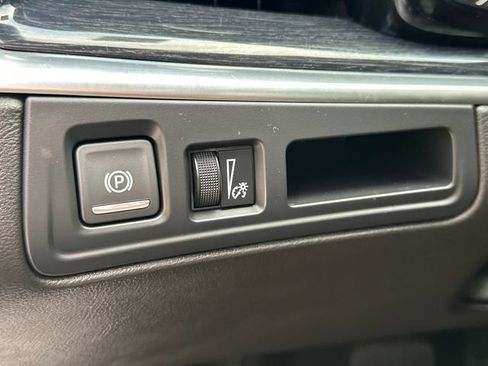 Used 2024 Cadillac XT5 Premium Luxury w/ LPO, Floor Liner Package AWD/4WD image 26