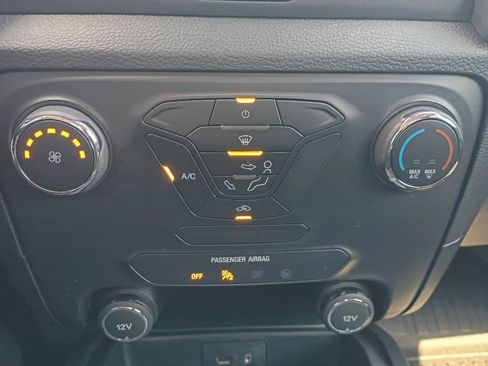 Used 2021 Ford Ranger XL RWD image 17
