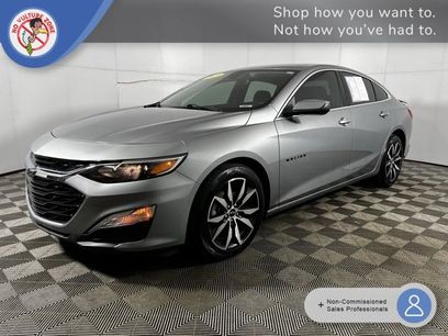 Used 2025 Chevrolet Malibu RS