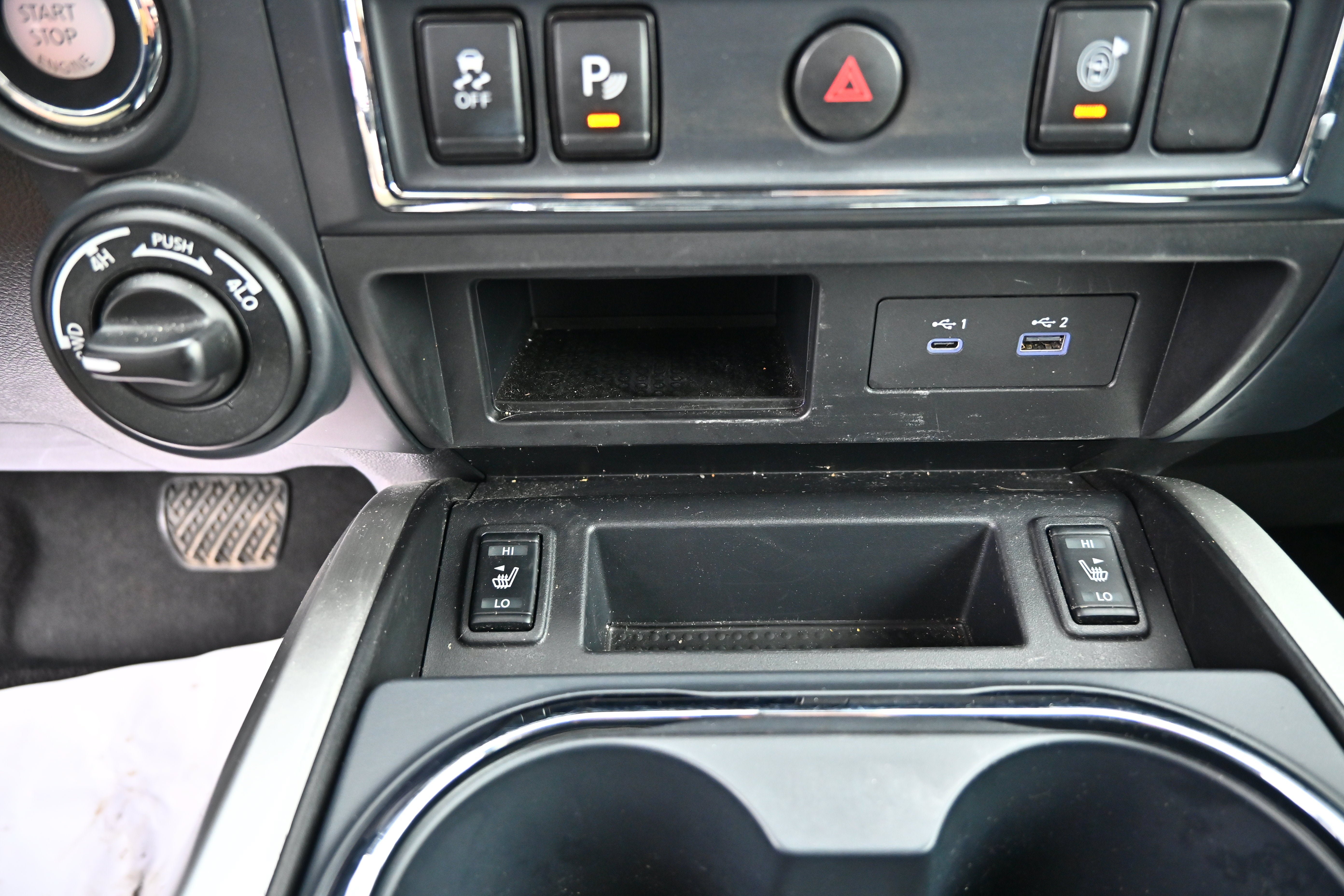 Certified 2024 Nissan Titan SV w/ SV Convenience Package AWD/4WD image 24
