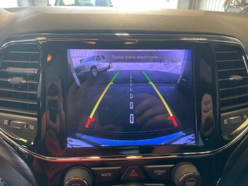 Used 2020 Jeep Grand Cherokee Altitude RWD image 23