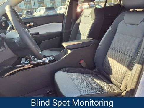 New 2026 Chevrolet Trax LS w/ LS Convenience Package image 3