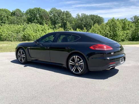 Used 2015 Porsche Panamera w/ Premium Package RWD image 5