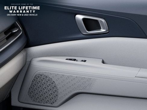 New 2026 Kia Carnival EX FWD image 26