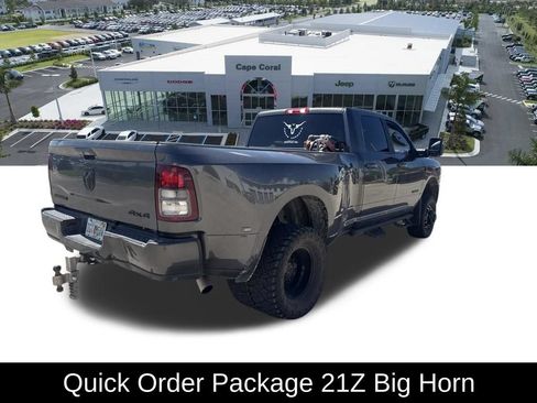 Used 2024 RAM 3500 Big Horn w/ Night Edition AWD/4WD image 3