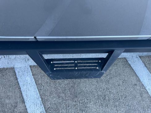 Used 2018 Jeep Wrangler Sport S image 32