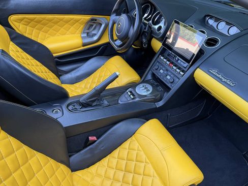 Used 2011 Lamborghini Gallardo LP 560-4 AWD/4WD image 17